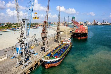 Cargo operations in the Port of Dar es Salaam, Tanzania. Shutterstock | Igor Grochev